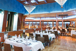 Club Luminosa Restaurant