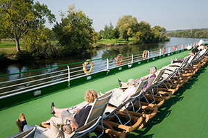 Sun Deck (Day)
